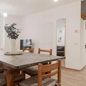  Apartamento Brilla Marvelous In The Center